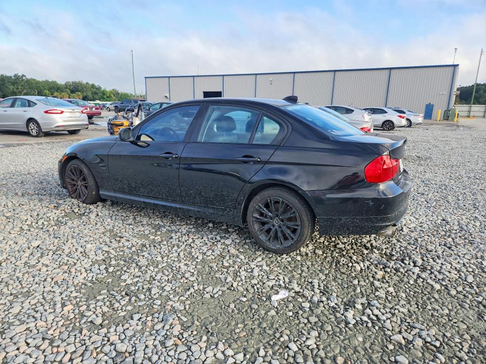 Photo 2 from auction – 2010 BMW 328 with VIN WBAPK5C55AA646995