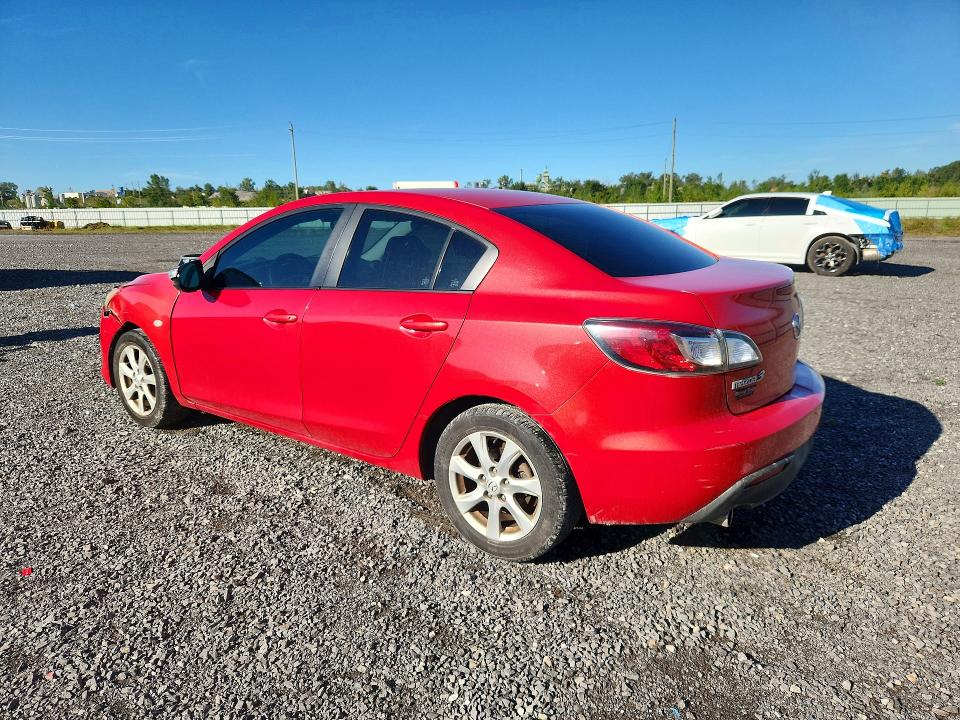 Foto 2 de la subasta – 2010 MAZDA 3 con VIN JM1BL1SF3A1135007