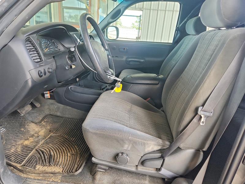 Photo 7 from auction – 2004 TOYOTA TUNDRA with VIN 5TBBT441X4S447179