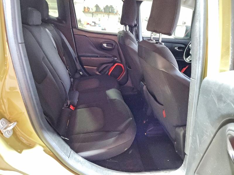 Photo 10 from auction – 2015 JEEP RENEGADE with VIN ZACCJBCT0FPB55757