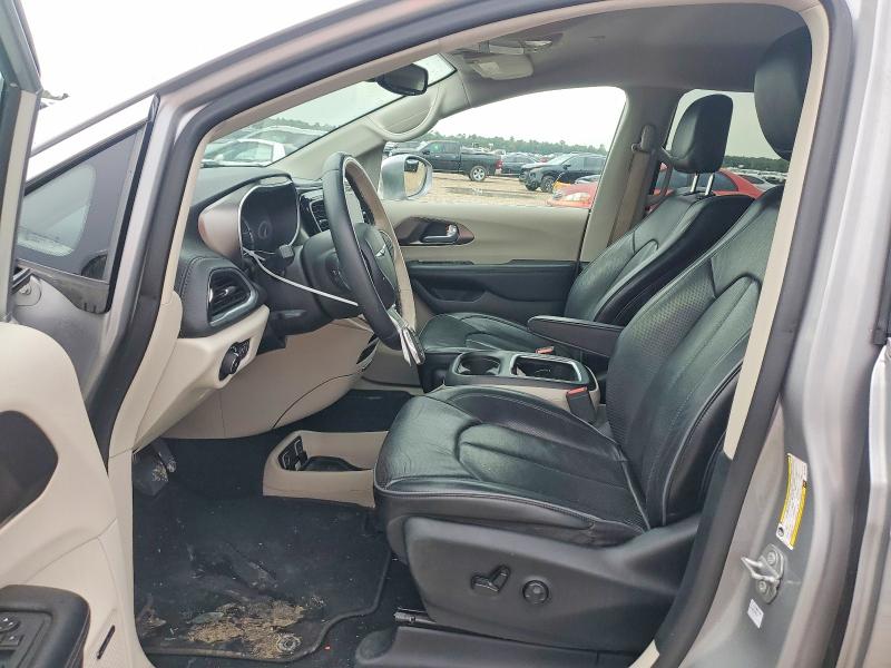 Снимка 7 от търг – 2018 CHRYSLER PACIFICA с VIN 2C4RC1N73JR118755