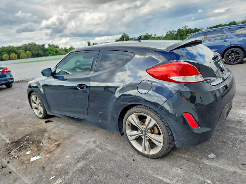 Photo 2 from auction – 2012 HYUNDAI VELOSTER with VIN KMHTC6AD0CU065142