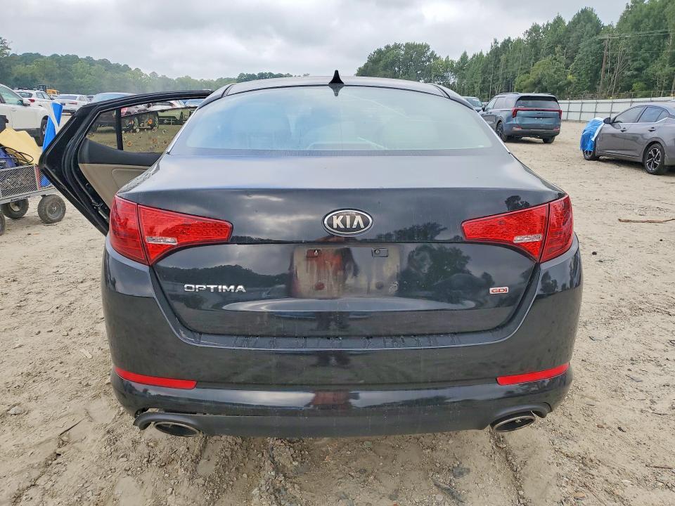 Photo 6 from auction – 2013 KIA OPTIMA with VIN 5XXGM4A70DG231667