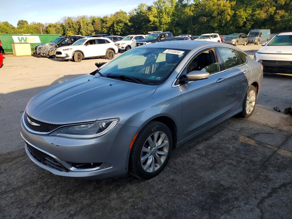 CHRYSLER 200 2015 с VIN 1C3CCCCB2FN643520 - Фото с аукциона