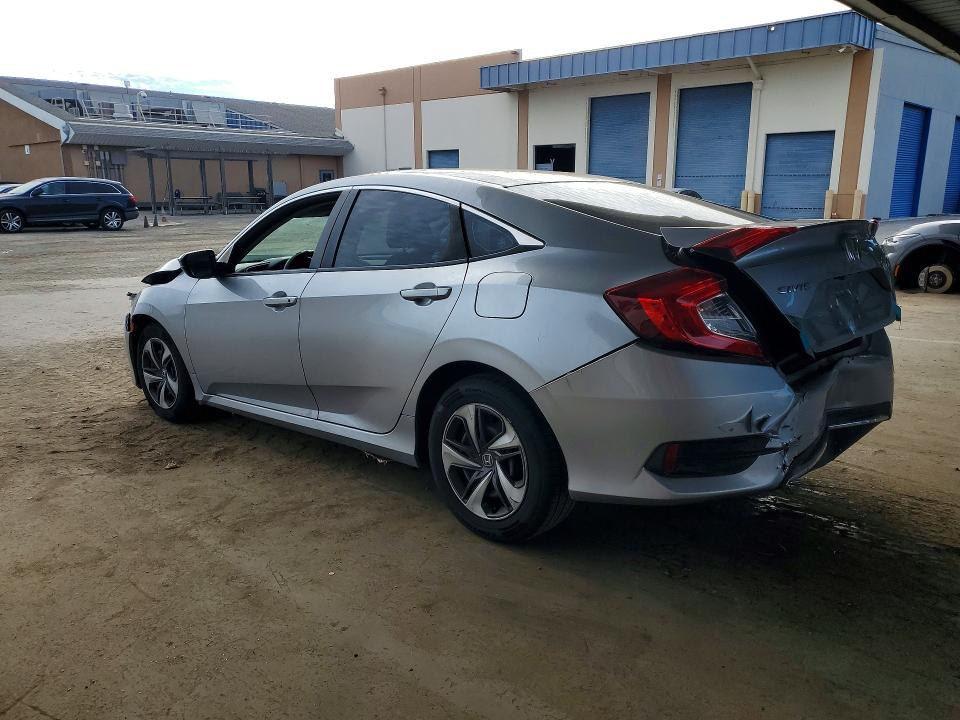 Photo 2 from auction – 2020 HONDA CIVIC with VIN 19XFC2F67LE207876
