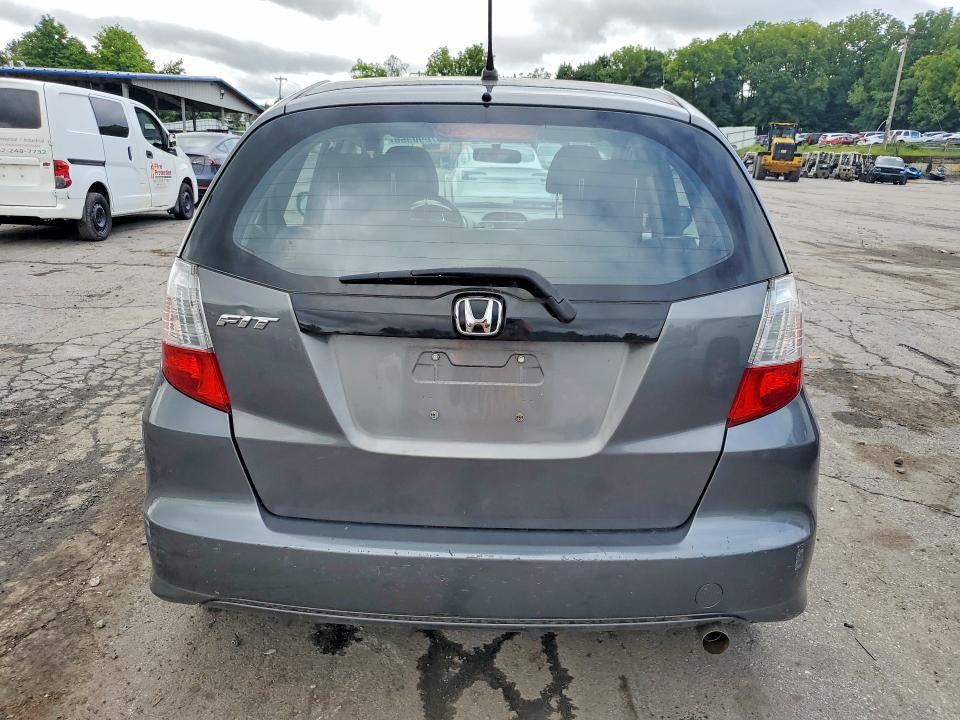 Photo 6 from auction – 2012 HONDA FIT with VIN JHMGE8H30CC029559