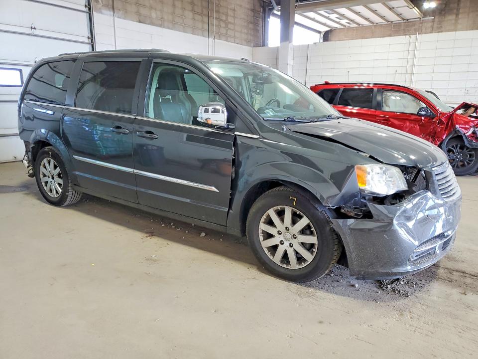 Photo 4 from auction – 2011 CHRYSLER TOWN & COUNTRY with VIN 2A4RR8DG7BR759265