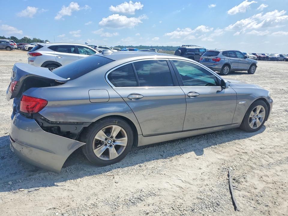 Foto 3 de la subasta – 2013 BMW 528 con VIN WBAXG5C52DDY37987