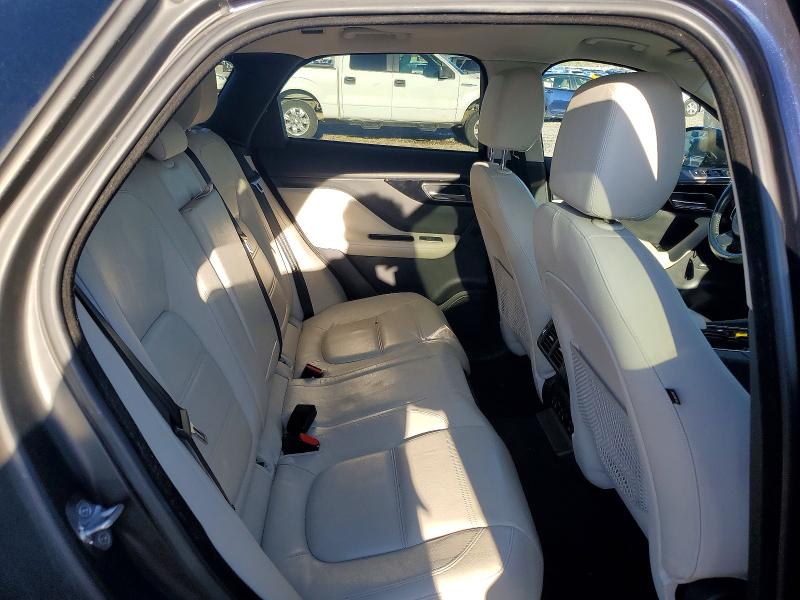 Photo 10 from auction – 2017 JAGUAR F-PACE with VIN SADCK2BV6HA053307