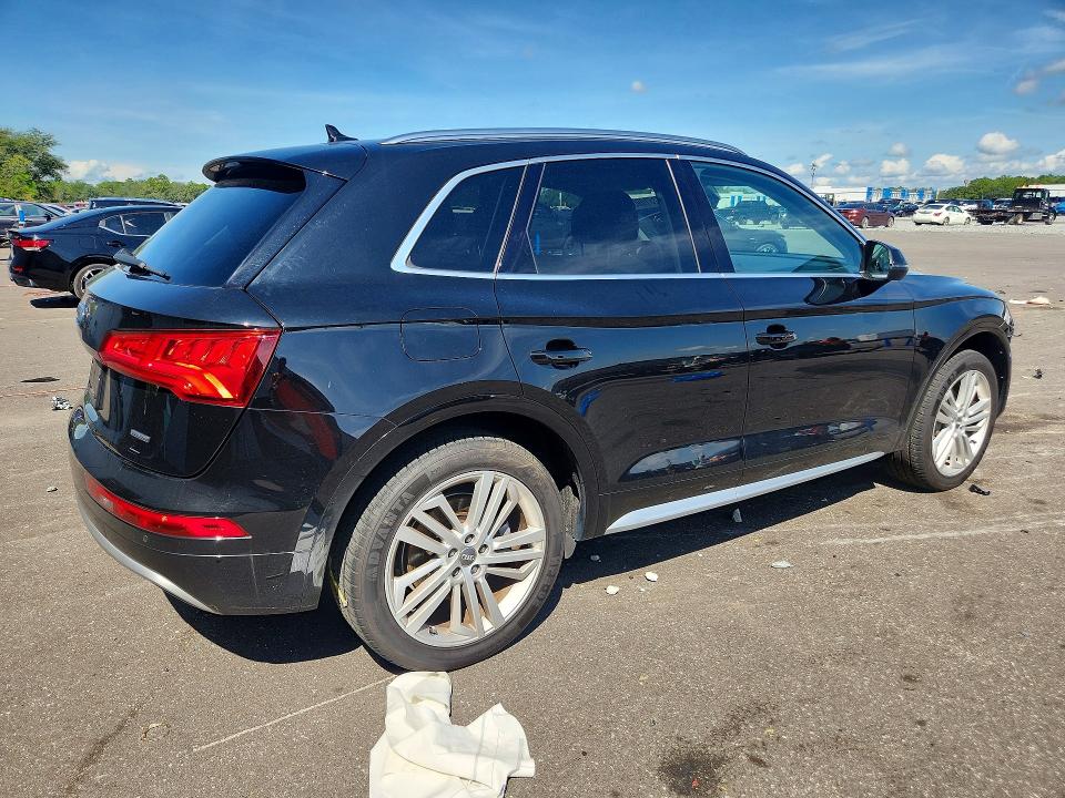Снимка 3 от търг – 2019 AUDI Q5 с VIN WA1BNAFY5K2054778