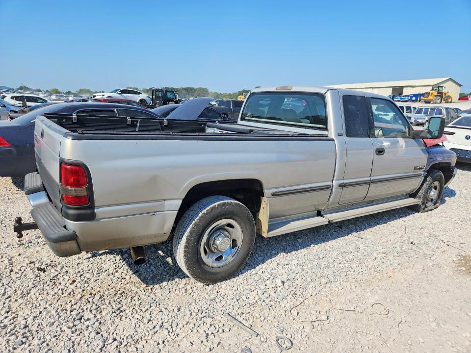 Photo 3 from auction – 1998 DODGE RAM 2500 with VIN 1B7KC2362WJ217886