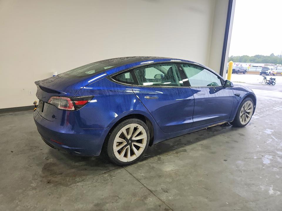 Photo 3 from auction – 2022 TESLA MODEL 3 with VIN 5YJ3E1EA8NF371339