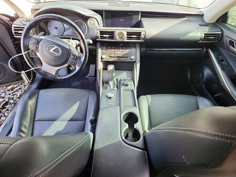 Photo 8 from auction – 2017 LEXUS IS with VIN JTHBA1D22H5050466