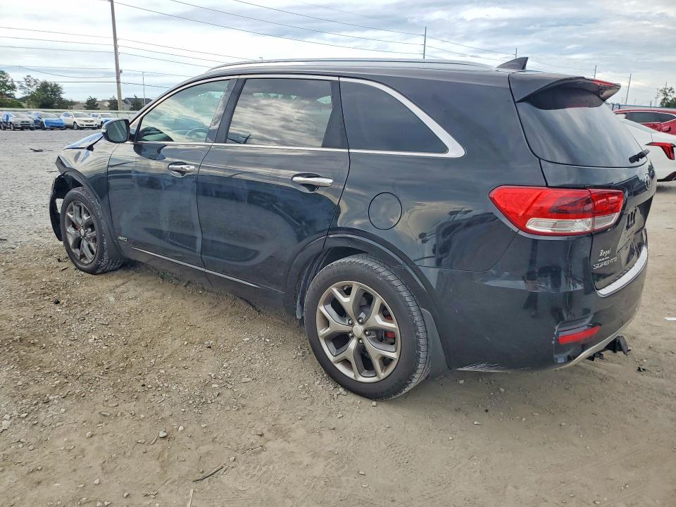 Foto 2 de la subasta – 2016 KIA SORENTO con VIN 5XYPKDA50GG082858