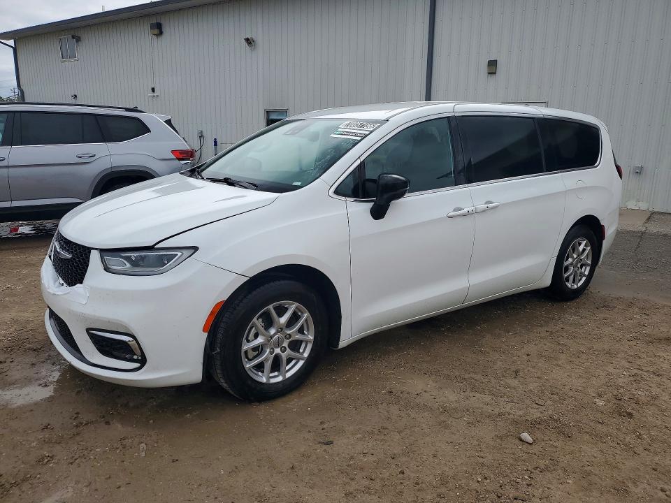 CHRYSLER PACIFICA 2025 مع رقم تعريف المركبة 2C4RC1BG7SR555325 - صورة من المزاد