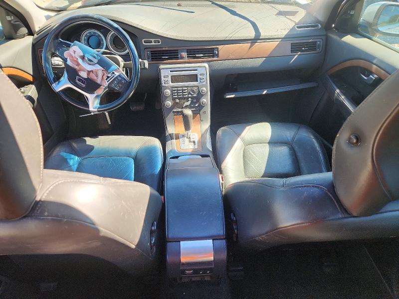 Фото 8 с аукциона – 2011 VOLVO S80 с VIN YV1902AH5B1146604