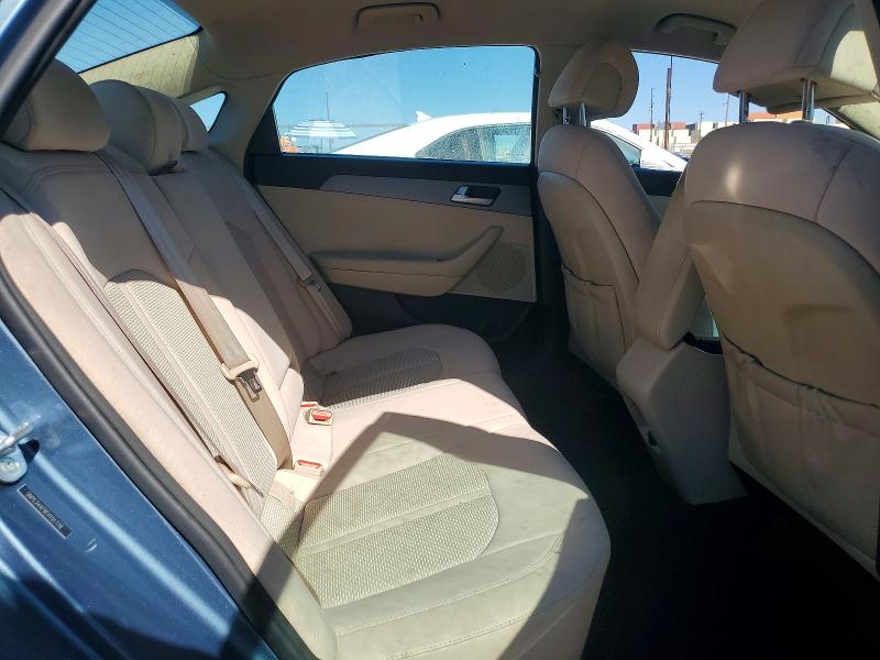 Снимка 10 от търг – 2015 HYUNDAI SONATA с VIN 5NPE24AF9FH151778