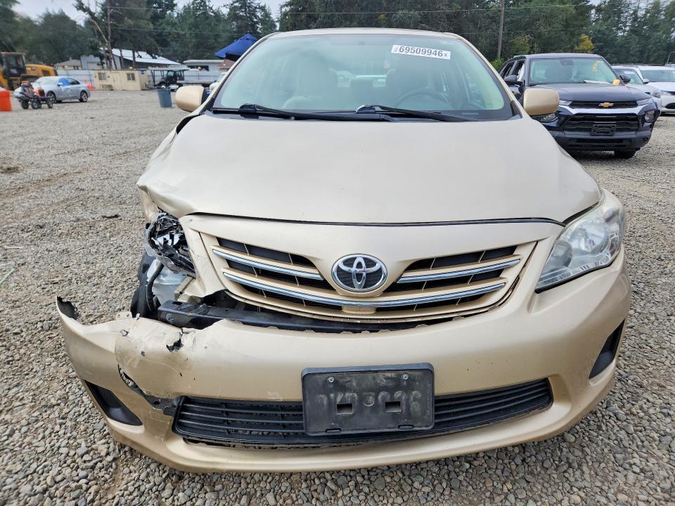 Foto 5 de la subasta – 2013 TOYOTA COROLLA con VIN 5YFBU4EEXDP177045