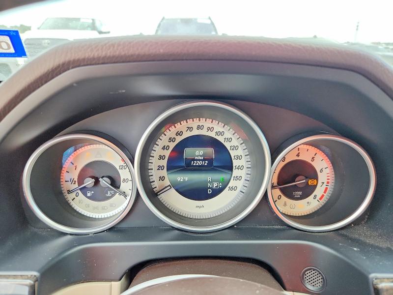 Photo 9 from auction – 2015 MERCEDES-BENZ E with VIN WDDHF5KB1FB133995