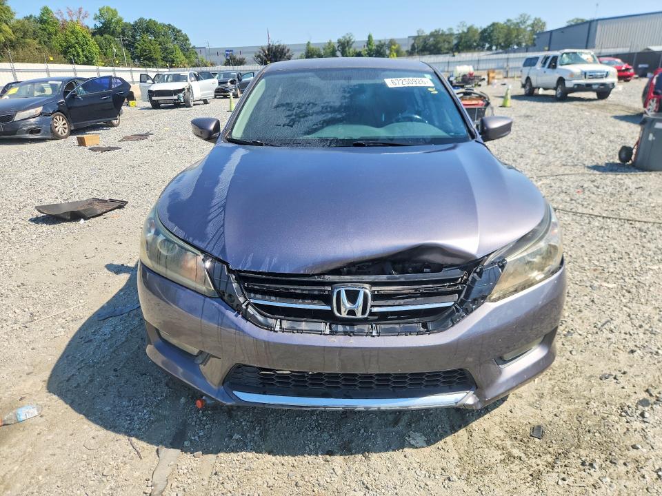 Photo 5 from auction – 2015 HONDA ACCORD with VIN 1HGCR2F50FA192400
