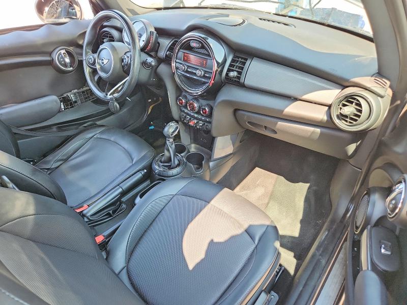 Zdjęcie 8 z aukcji – 2015 MINI COOPER z VIN WMWXM5C52F3A57122