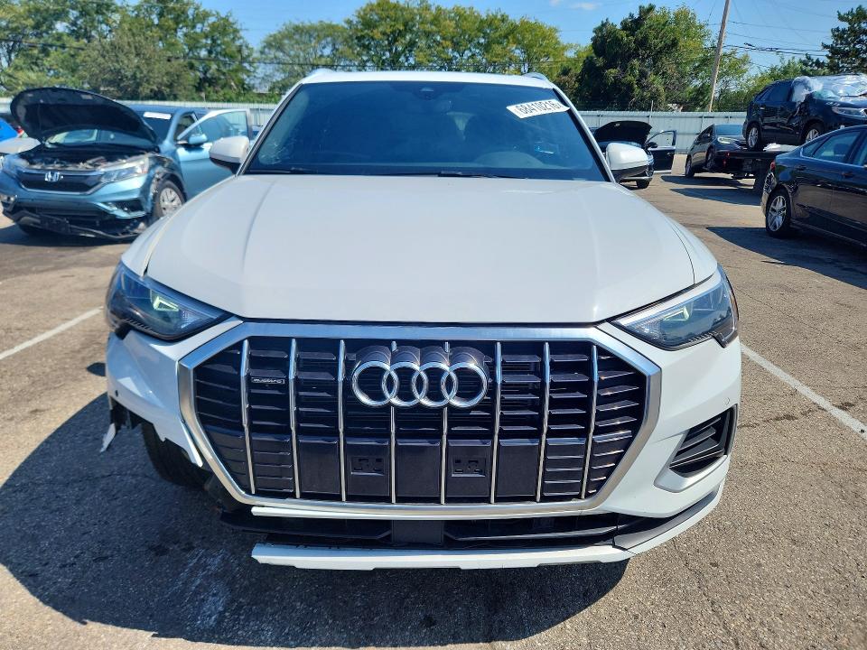 Photo 5 from auction – 2022 AUDI Q3 with VIN WA1AUCF33N1148196