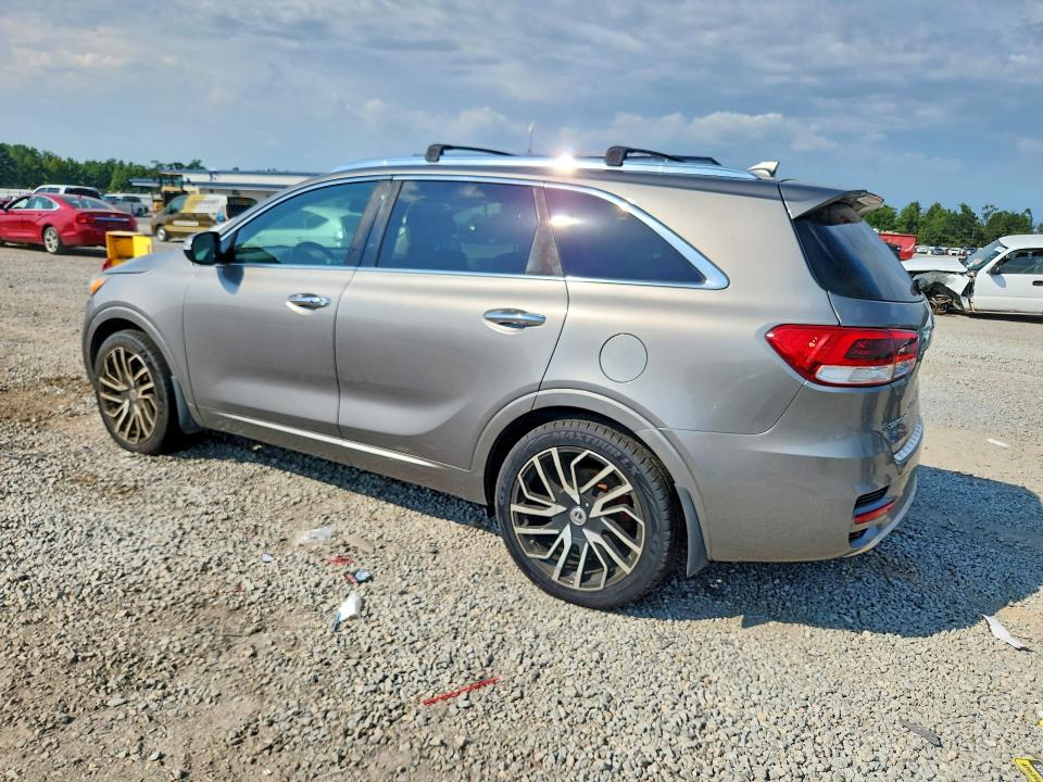 Photo 2 from auction – 2017 KIA SORENTO with VIN 5XYPK4A5XHG257411
