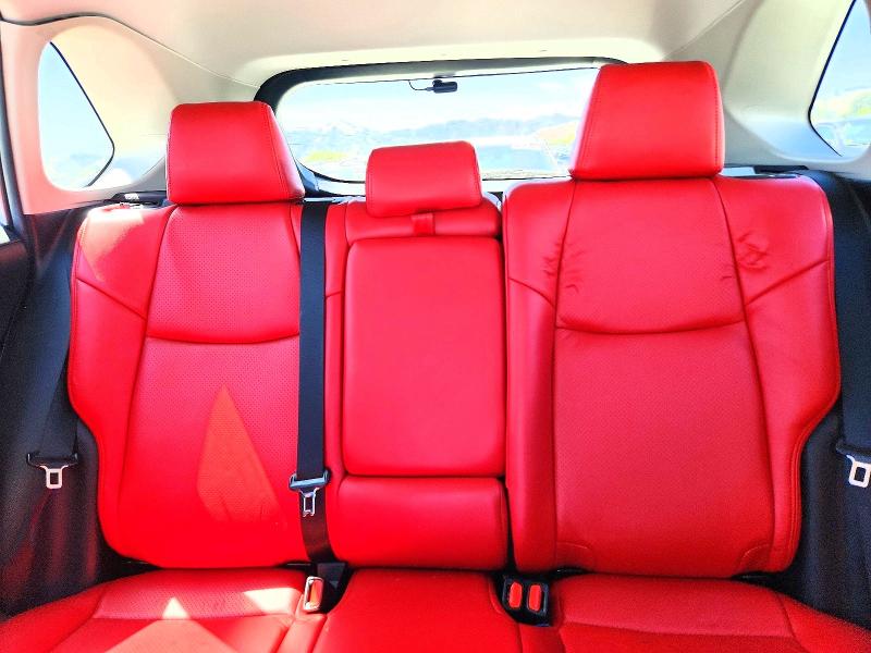 Photo 10 from auction – 2021 TOYOTA RAV4 with VIN 2T3P1RFV3MC203860