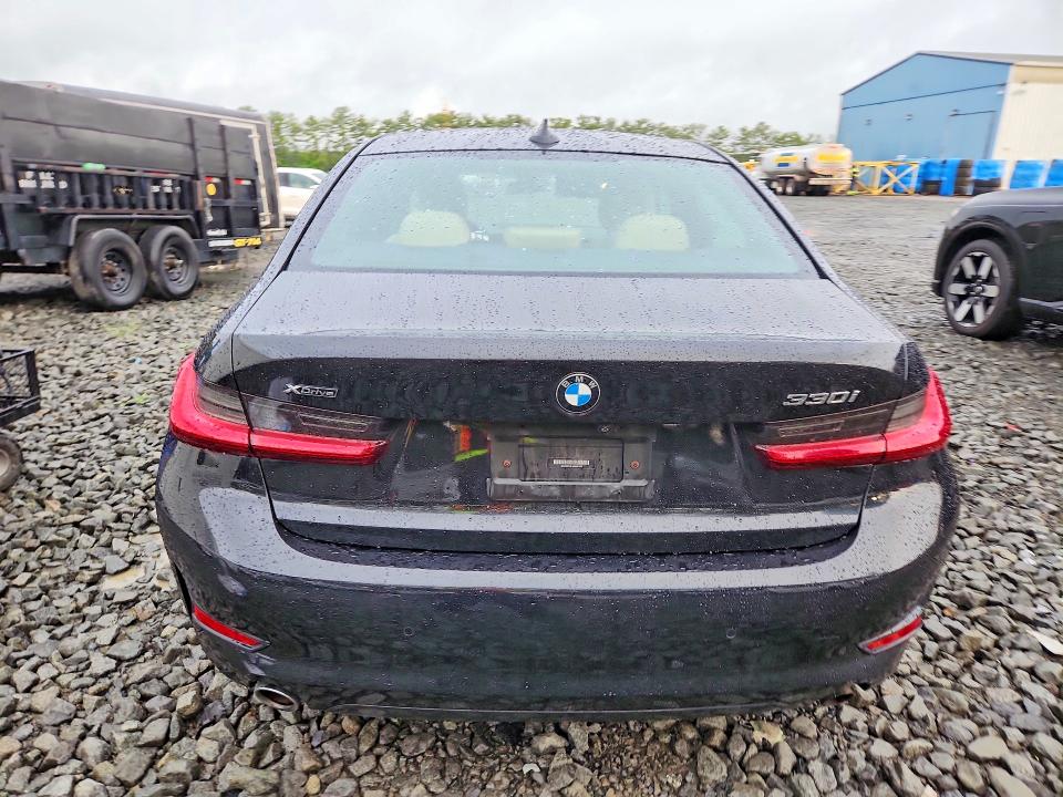 Снимка 6 от търг – 2021 BMW 330XI с VIN 3MW5R7J01M8B81492