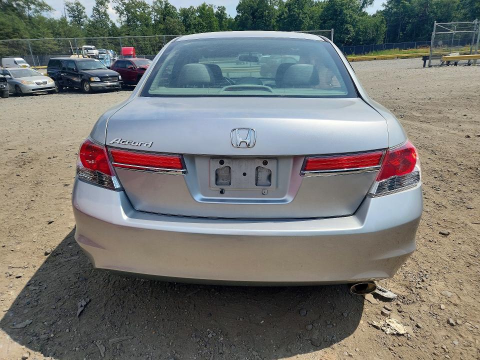 Снимка 6 от търг – 2012 HONDA ACCORD с VIN 1HGCP2F34CA148013