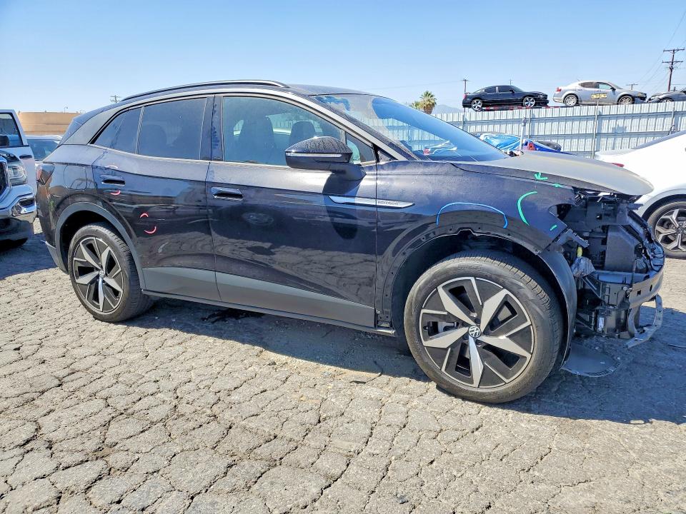 Photo 4 from auction – 2023 VOLKSWAGEN ID.4 with VIN 1V2WNPE85PC034848