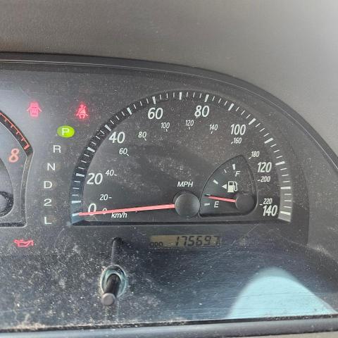 Photo 9 from auction – 2002 TOYOTA CAMRY with VIN 4T1BE32K72U070645