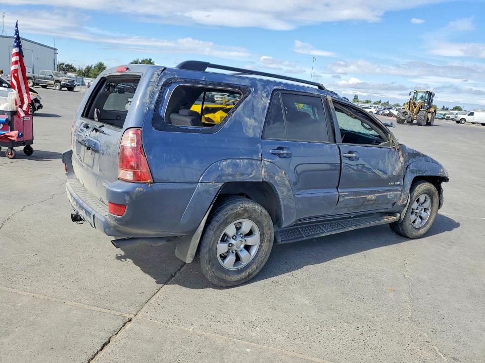 Photo 3 from auction – 2005 TOYOTA 4RUNNER with VIN JTEBU14R458041568