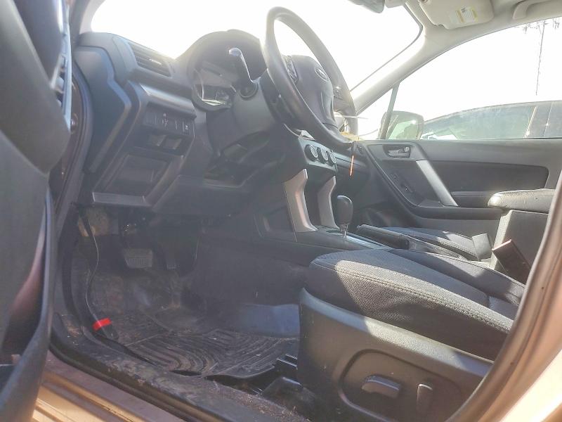Photo 7 from auction – 2015 SUBARU FORESTER with VIN JF2SJAFC5FH547385