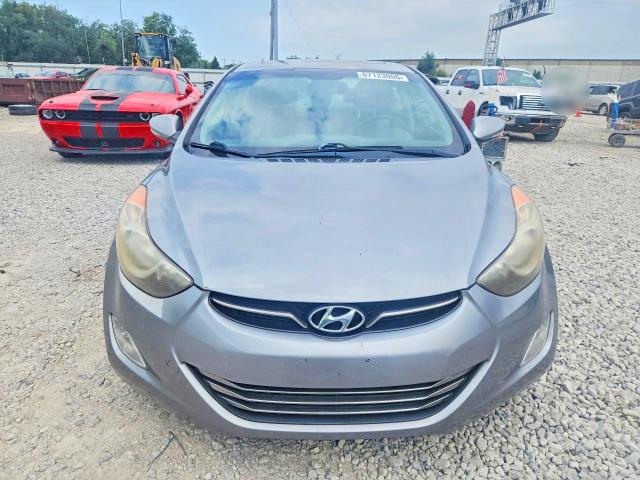 Photo 5 from auction – 2013 HYUNDAI ELANTRA with VIN KMHDH4AE2DU922601