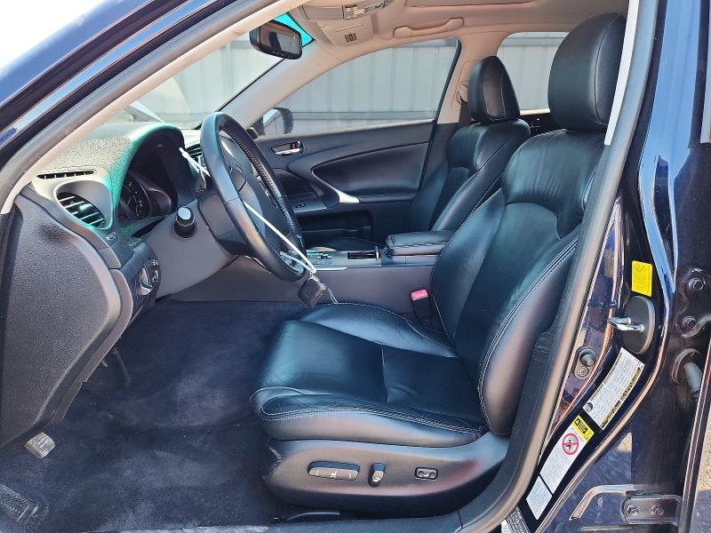 Photo 7 from auction – 2010 LEXUS IS with VIN JTHCF5C24A5042292