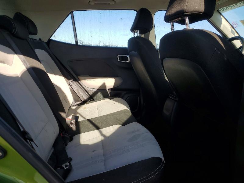 Photo 10 from auction – 2023 HYUNDAI VENUE with VIN KMHRC8A36PU215810