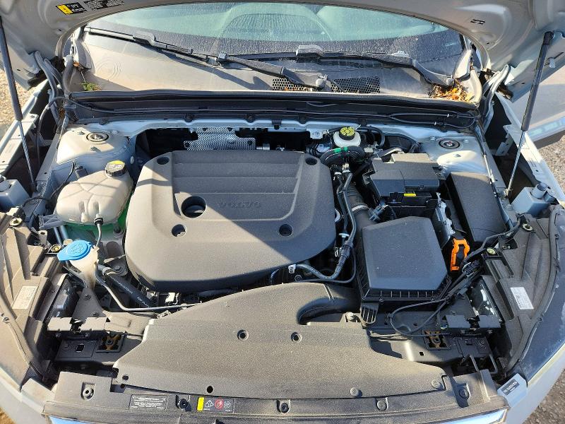 Photo 11 from auction – 2025 VOLVO XC40 with VIN YV4L12UJ5S2479254