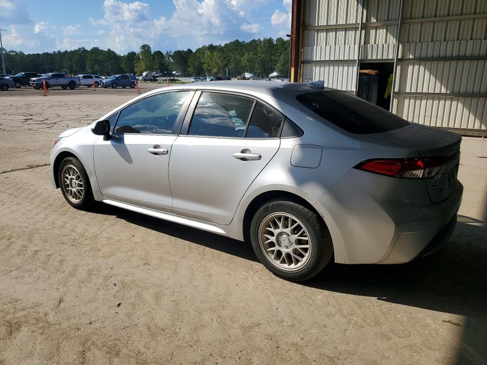 Photo 2 from auction – 2020 TOYOTA COROLLA with VIN JTDEPRAE5LJ035048