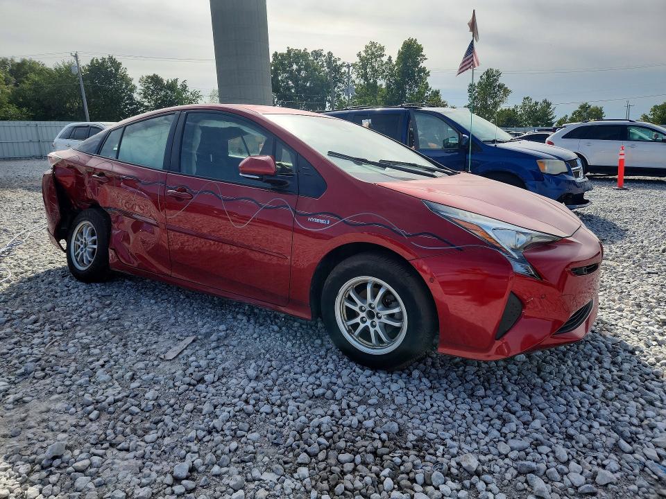 Photo 4 from auction – 2018 TOYOTA PRIUS with VIN JTDKARFU8J3061911