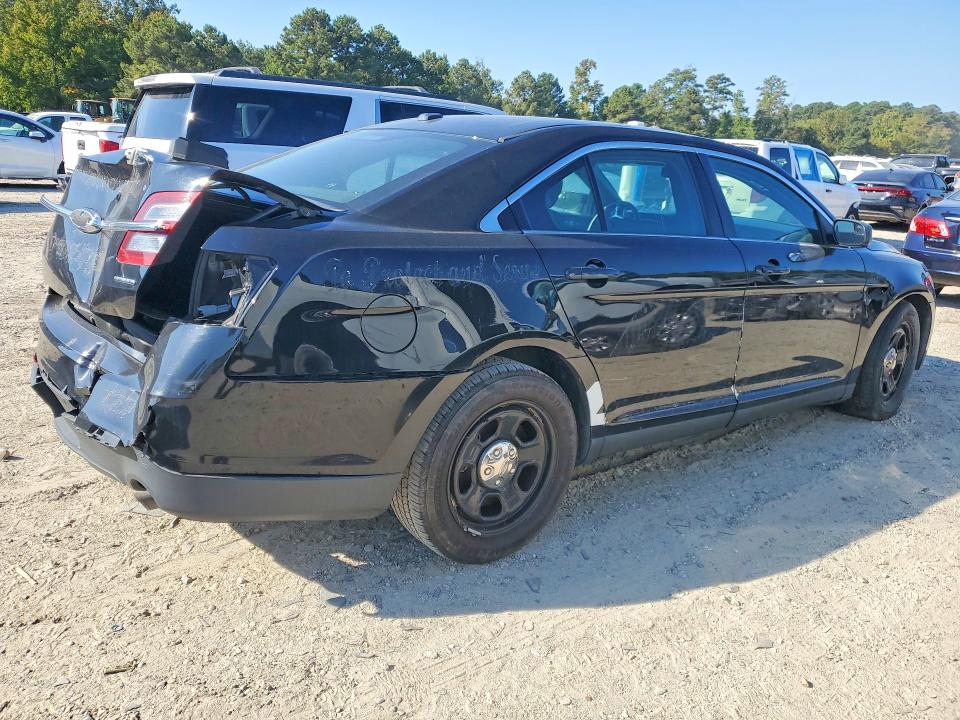 Photo 3 from auction – 2016 FORD TAURUS with VIN 1FAHP2L82GG147617