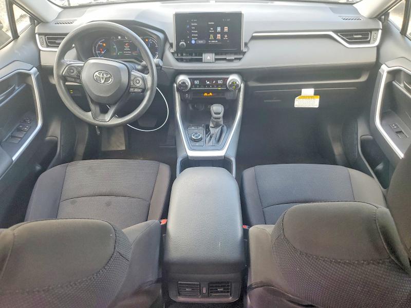 Photo 8 from auction – 2025 TOYOTA RAV4 with VIN JTMLWRFV1SD305599