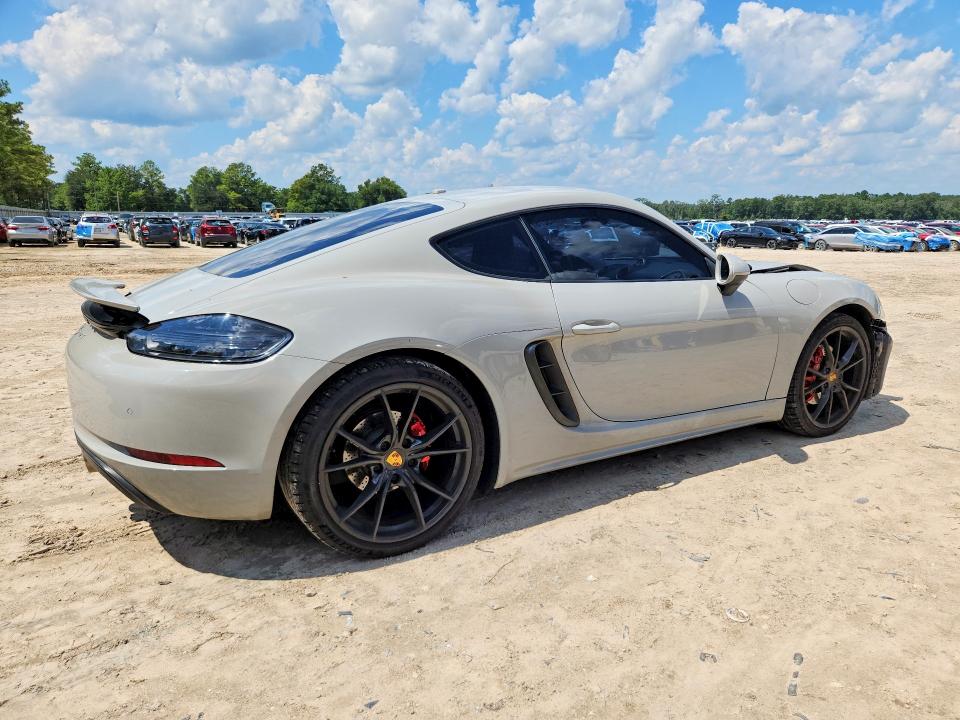 Фото 3 с аукциона – 2018 PORSCHE CAYMAN с VIN WP0AB2A84JS278145