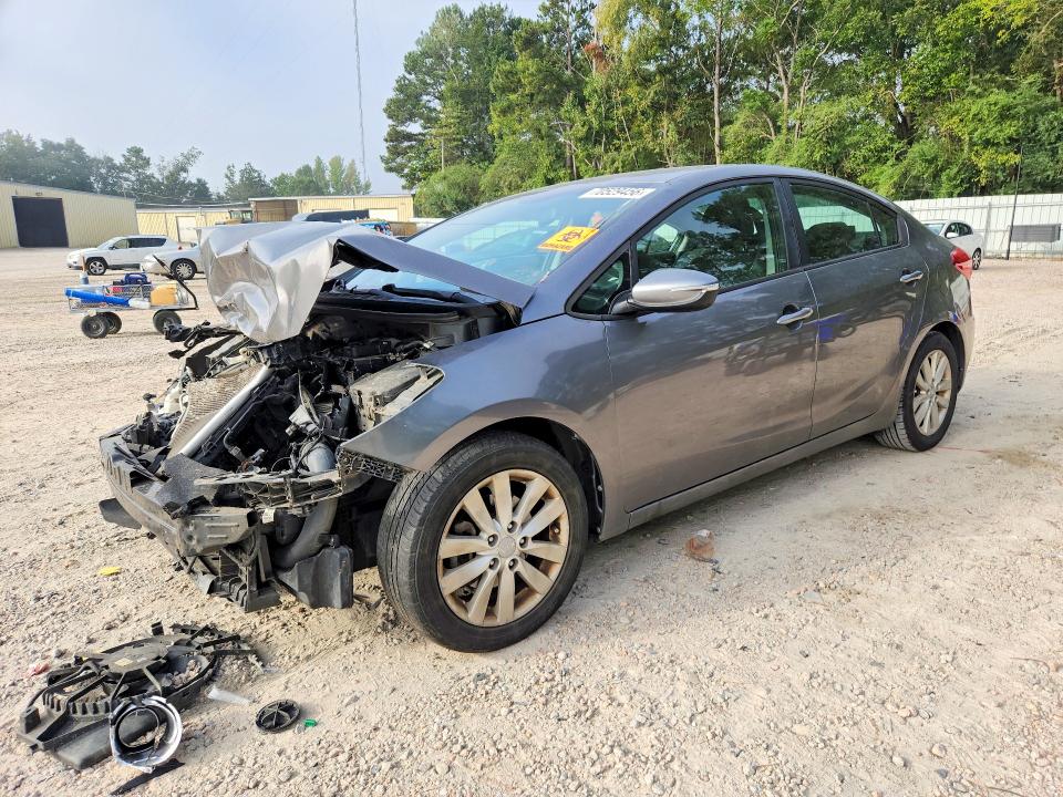 KIA FORTE 2016 with VIN KNAFX4A65G5564849 - Photo from auction