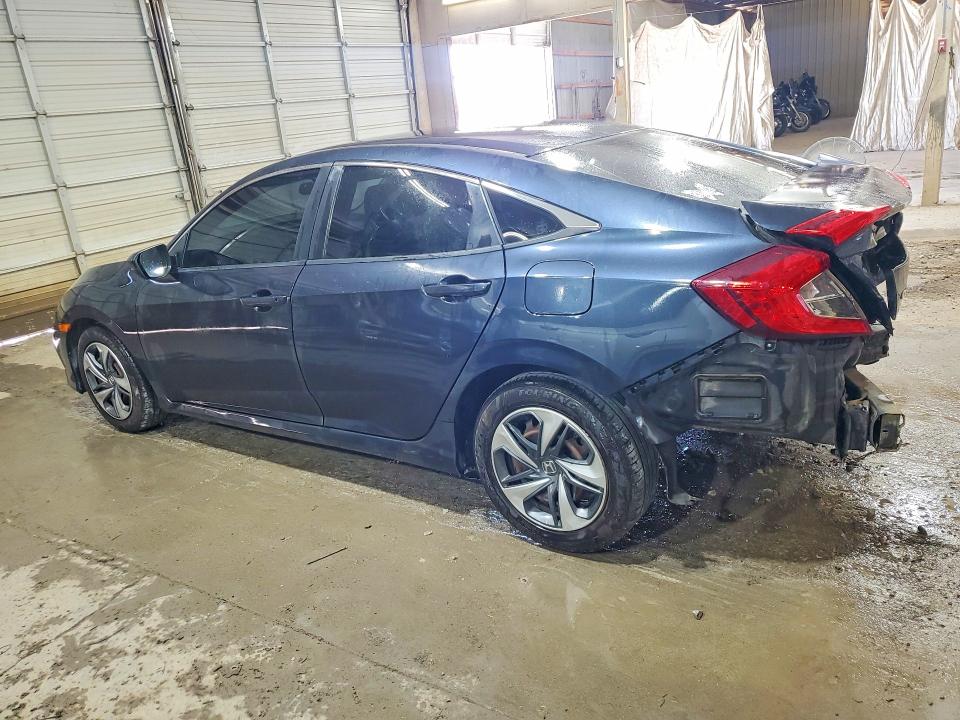 Снимка 2 от търг – 2019 HONDA CIVIC с VIN 2HGFC2F60KH584375
