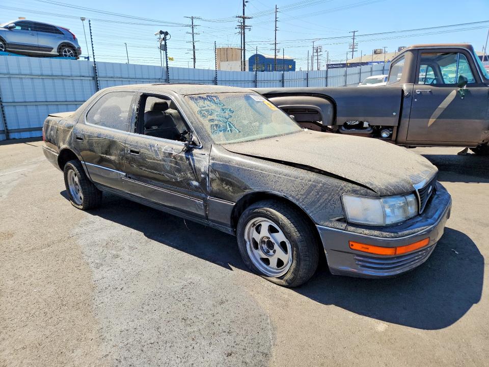 Photo 4 from auction – 1990 LEXUS LS with VIN JT8UF11E7L0034133