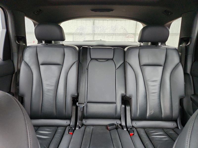 Photo 10 from auction – 2021 AUDI Q7 with VIN WA1AXAF78MD033556