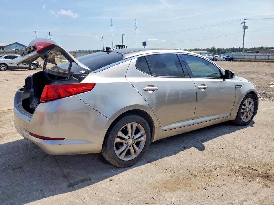 Photo 3 from auction – 2012 KIA OPTIMA with VIN 5XXGN4A76CG087814