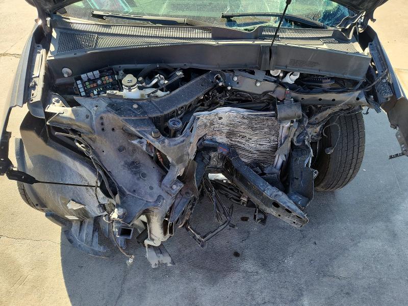 Снимка 11 от търг – 2017 CHEVROLET TRAVERSE с VIN 1GNKRFED5HJ137865
