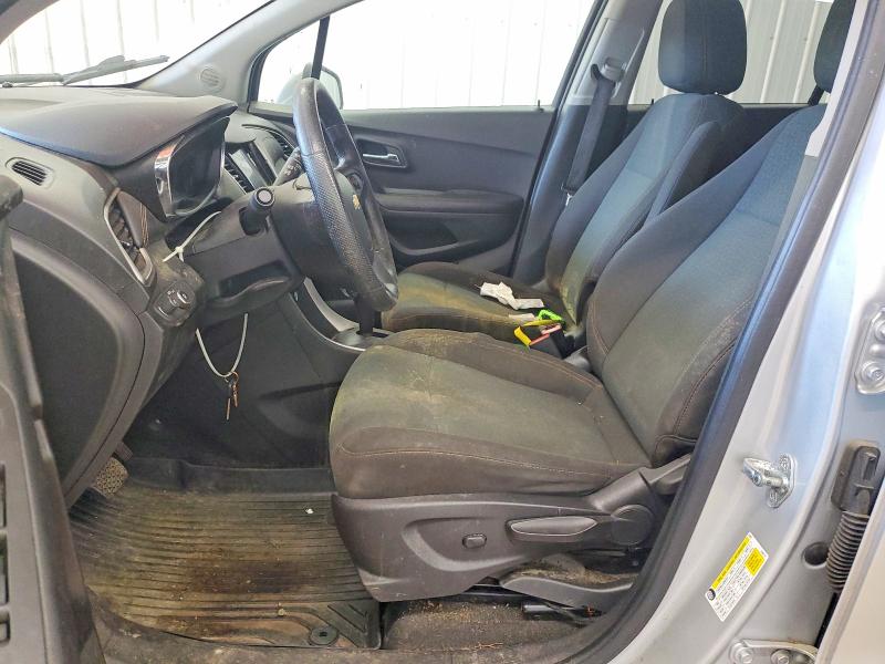 Photo 7 from auction – 2020 CHEVROLET TRAX with VIN KL7CJKSB3LB311495